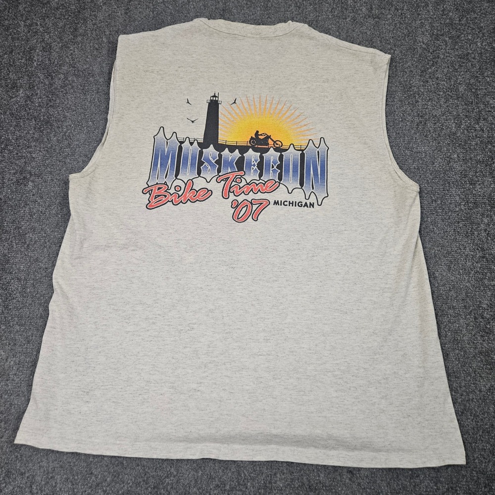 Muskegon Bike Time 2007 Sleeveless Tee XL Gray Graphic Biker Patina Y2K Muscle